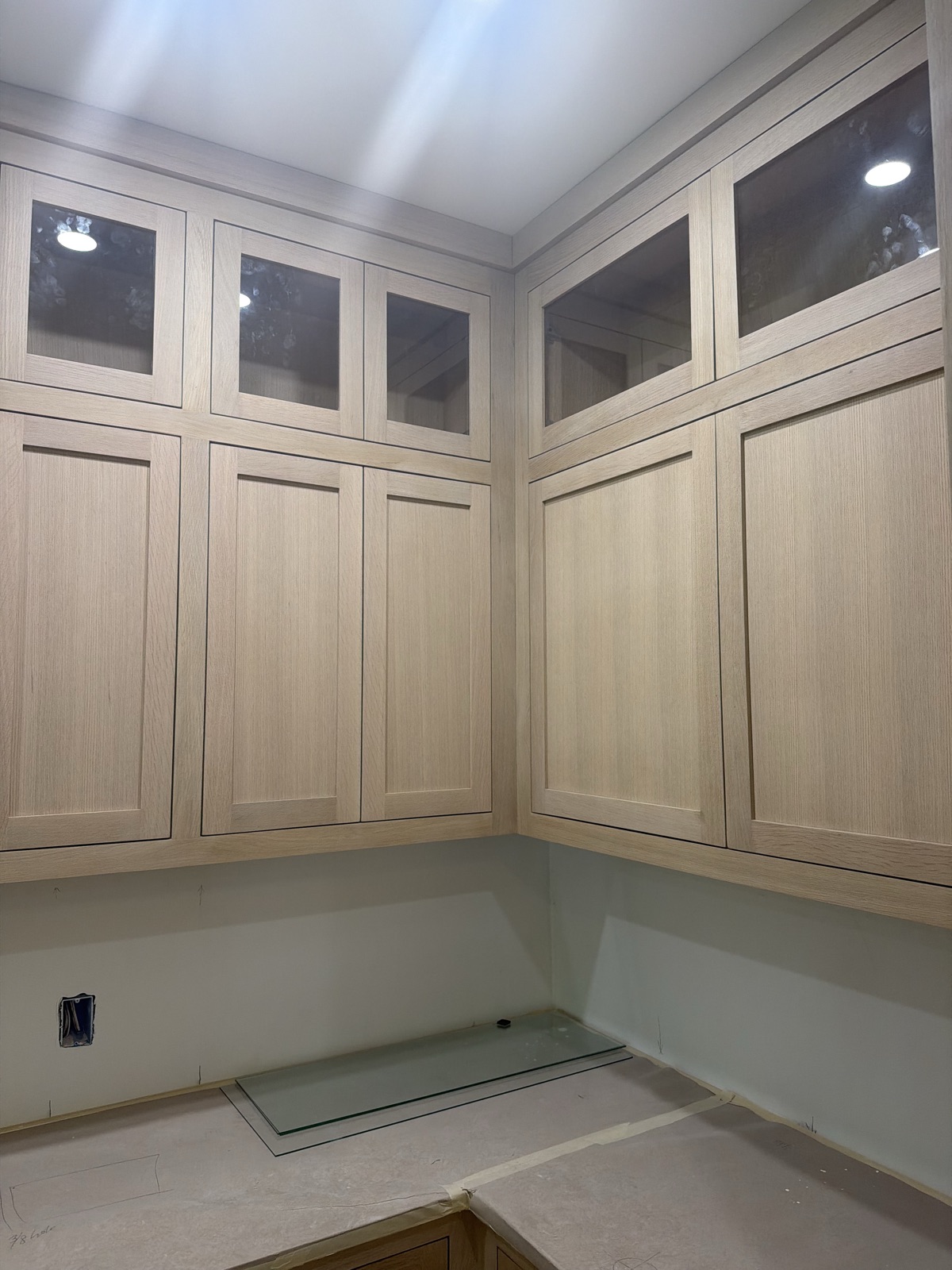 Custom Glass Work, Luna Glass and Mirror