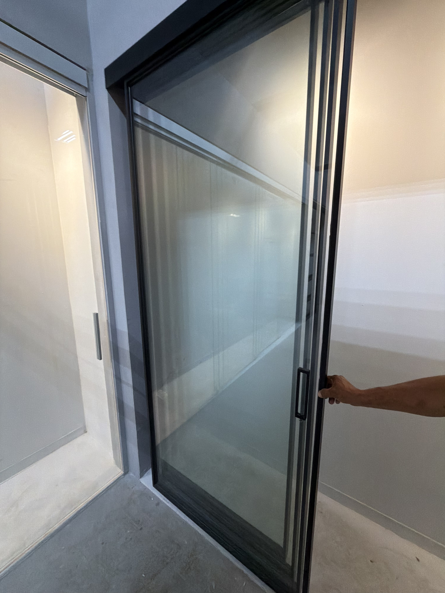 Custom Glass Work, Luna Glass and Mirror